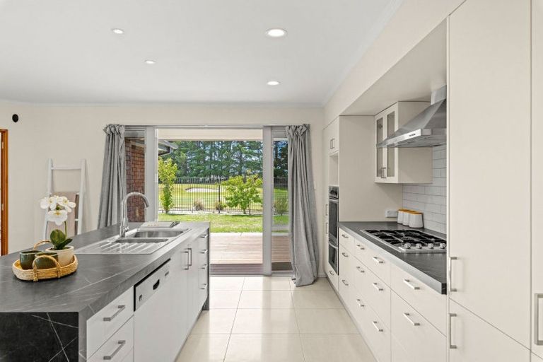 Photo of property in 512 Bower Avenue, Parklands, Christchurch, 8083