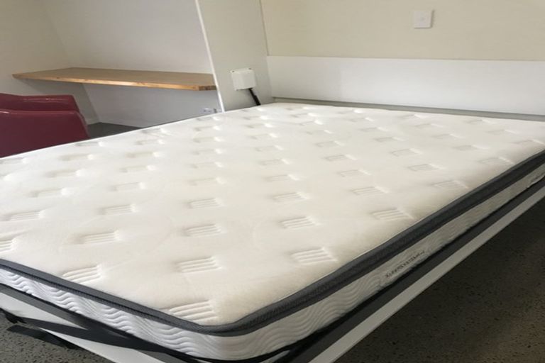 Photo of property in 33 Grove Road, Addington, Christchurch, 8024