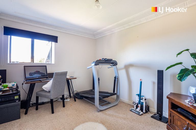 Photo of property in 12 Thomson Street, Green Island, Dunedin, 9018