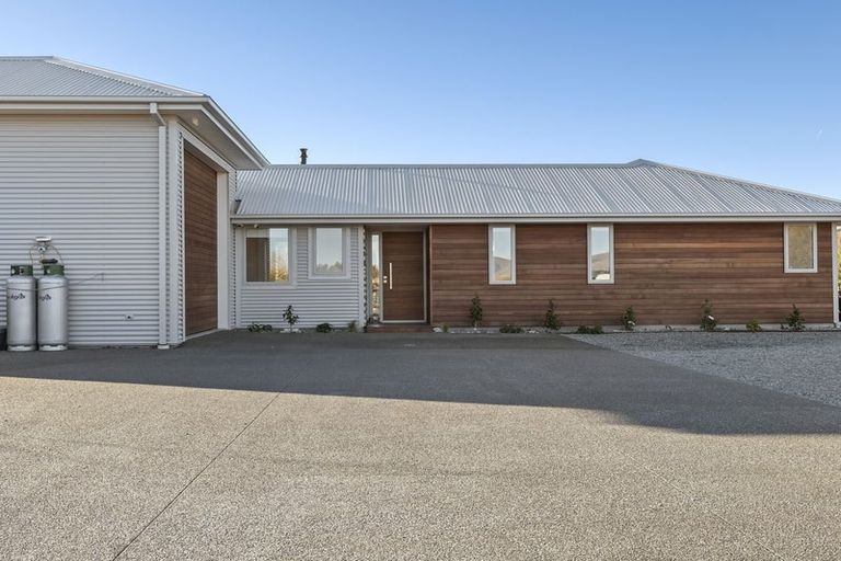 Photo of property in 2 Boundary Terrace, Twizel, 7999