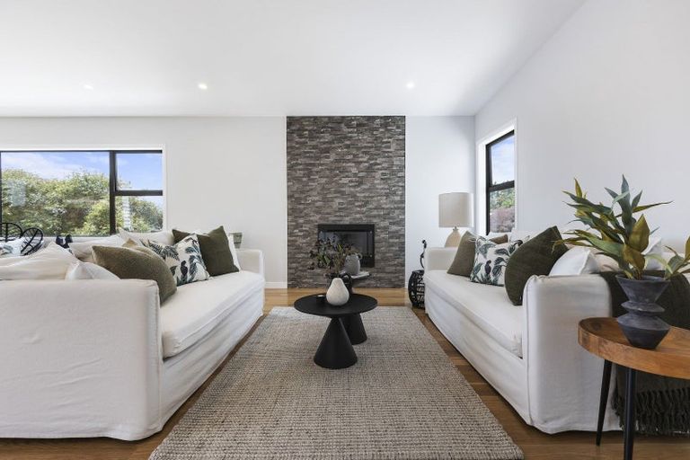 Photo of property in 7b Montrose Place, Highlands Park, New Plymouth, 4312