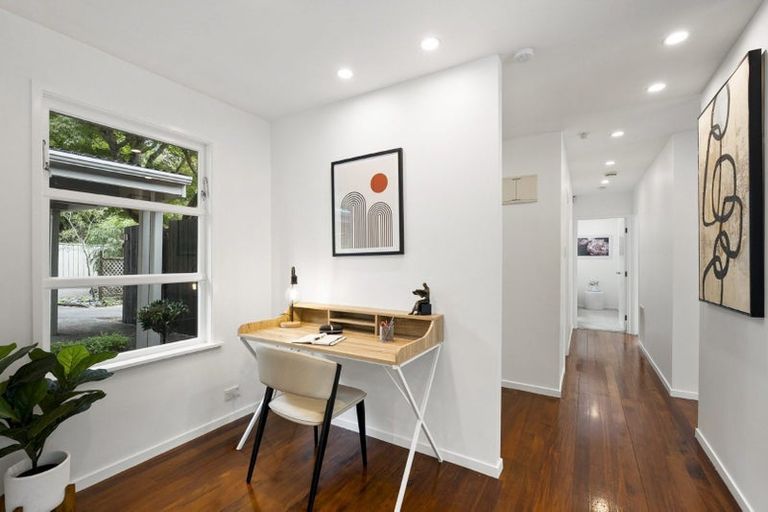 Photo of property in 78 Roseberry Avenue, Birkenhead, Auckland, 0626