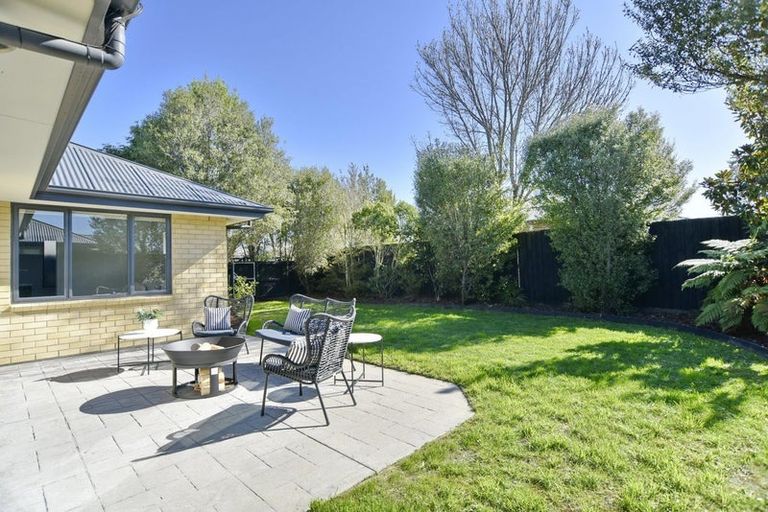 Photo of property in 52 Rushmore Drive, Belfast, Christchurch, 8051