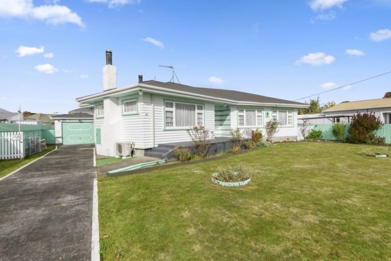 Photo of property in 46 George Street, Levin, 5510