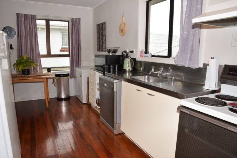 Photo of property in 33a Holloway Street, Waikiwi, Invercargill, 9810