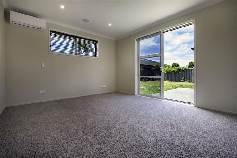 Photo of property in 4 Akaroa Road, Poraiti, Napier, 4112