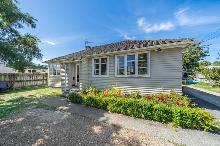 Photo of property in 103 Martin Street, Wallaceville, Upper Hutt, 5018