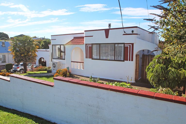 Photo of property in 17a Mersey Street, South Hill, Oamaru, 9400
