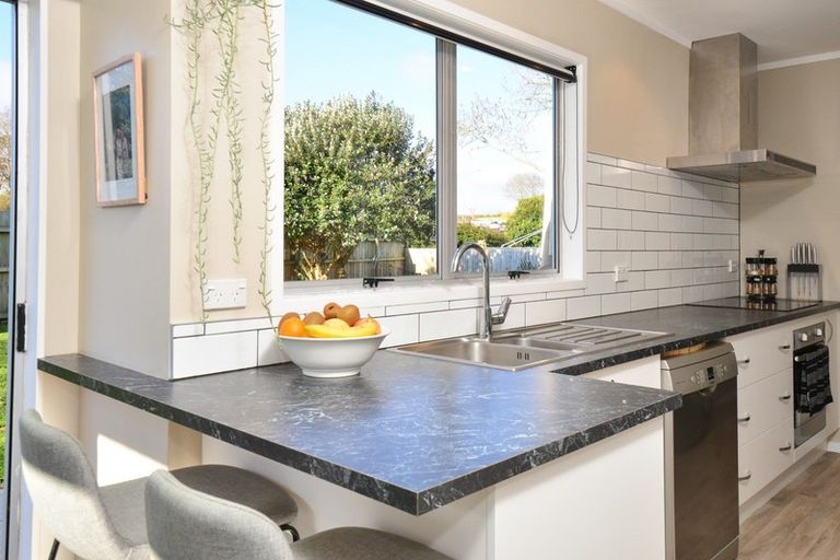 Photo of property in 17 Exeter Street, Glenview, Hamilton, 3206