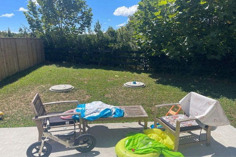 Photo of property in 18 Benjamin Place, Clevedon, Papakura, 2582