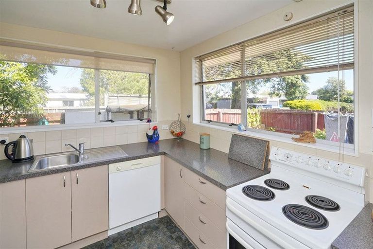 Photo of property in 1/59 Ashwood Street, Parklands, Christchurch, 8083