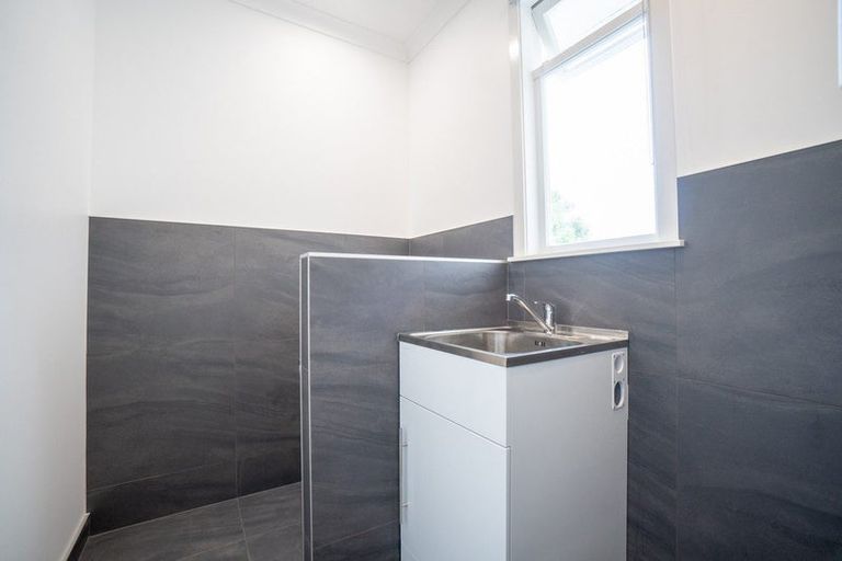 Photo of property in 30a Tyne Street, Roslyn, Palmerston North, 4414