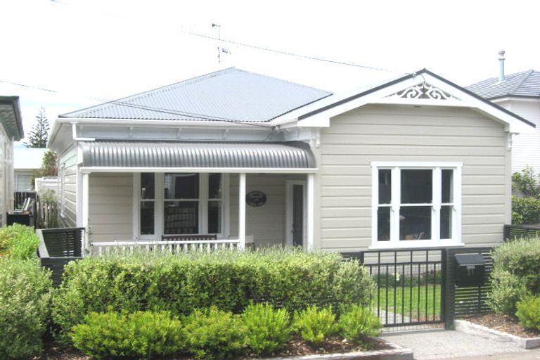 Photo of property in 31af1 Ventnor Street, Seatoun, Wellington, 6022