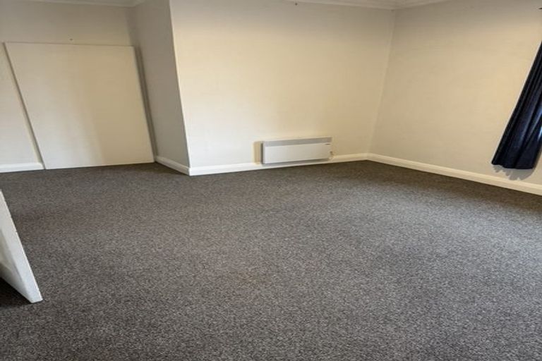 Photo of property in 4/58 Brougham Street, Mount Victoria, Wellington, 6011