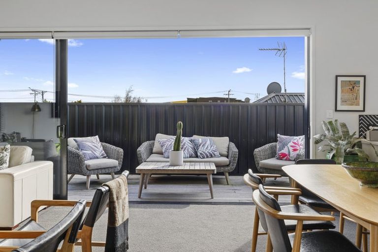 Photo of property in 75a Pendarves Street, New Plymouth, 4310