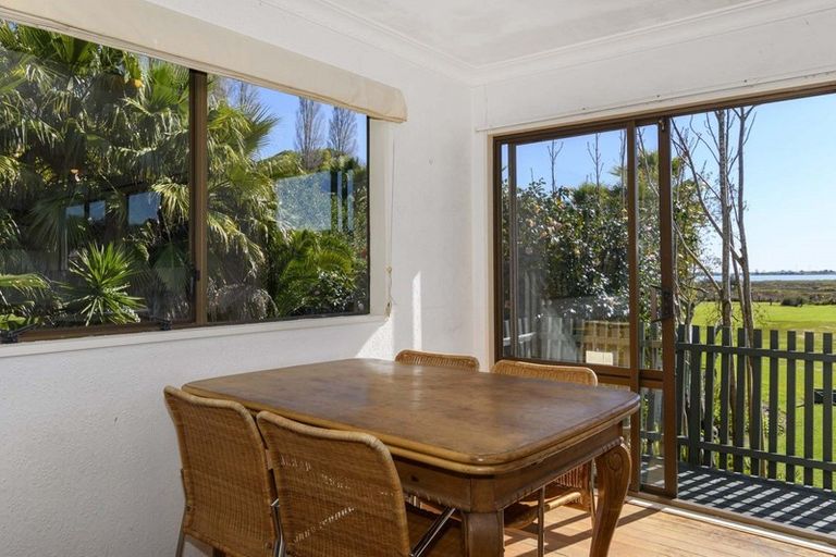 Photo of property in 30 Ngapeke Road, Welcome Bay, Tauranga, 3175