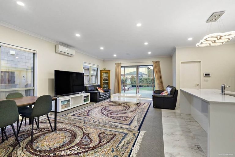 Photo of property in 10 Fong Road, Flat Bush, Auckland, 2019