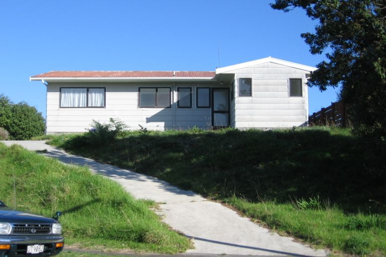 Photo of property in 14 Frances Street, Waikanae Beach, Waikanae, 5036