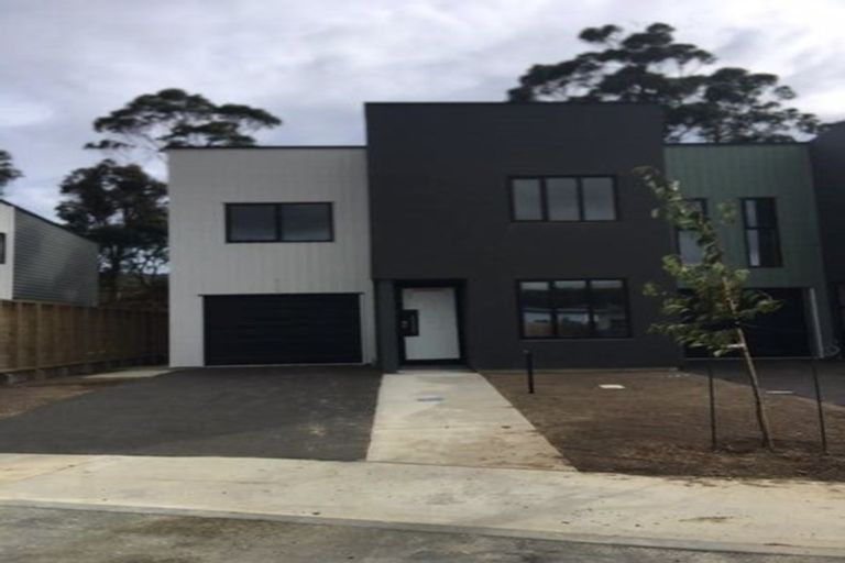 Photo of property in 7 Breakwater Way, Whitby, Porirua, 5024