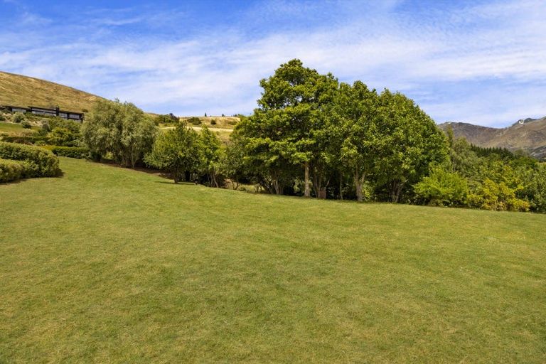 Photo of property in 18 Wilding Road, Lake Hayes, Queenstown, 9371