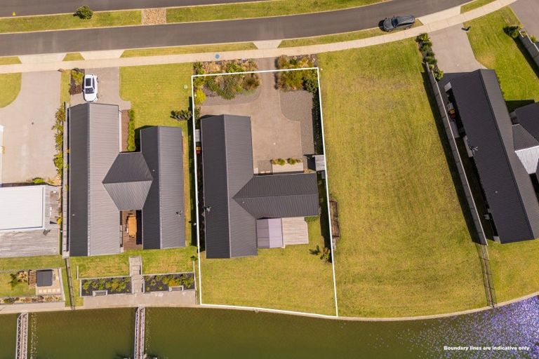 Photo of property in 20 Ngaroma Crescent, Whitianga, 3510