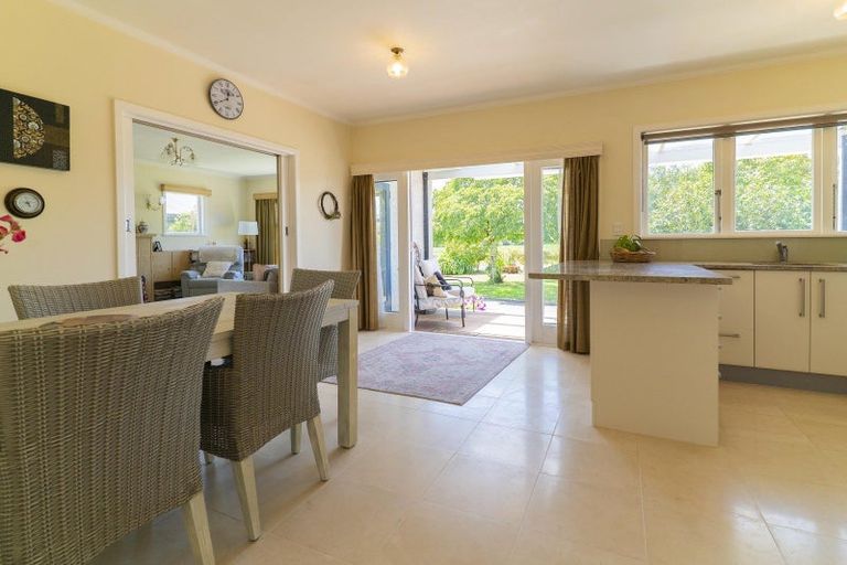 Photo of property in 87 Arataki Road, Havelock North, 4130