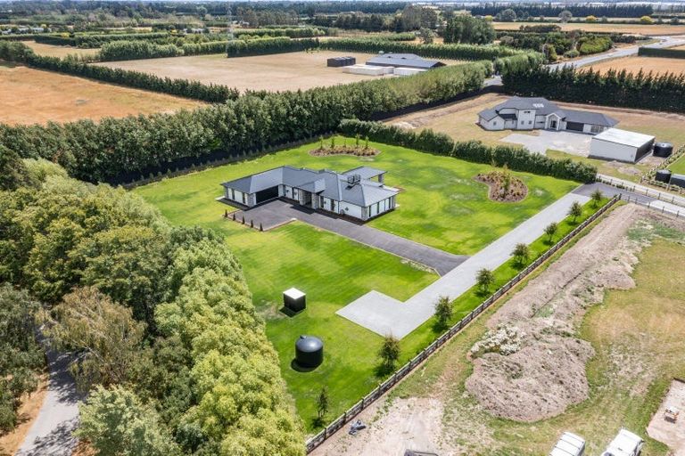 Photo of property in 21 Classiebawn Lane, Prebbleton, 7676