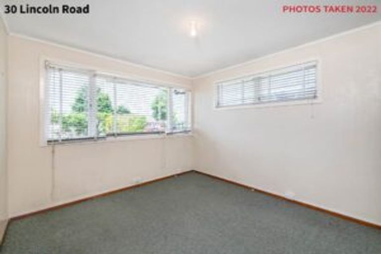 Photo of property in 30 Lincoln Road, Henderson, Auckland, 0610