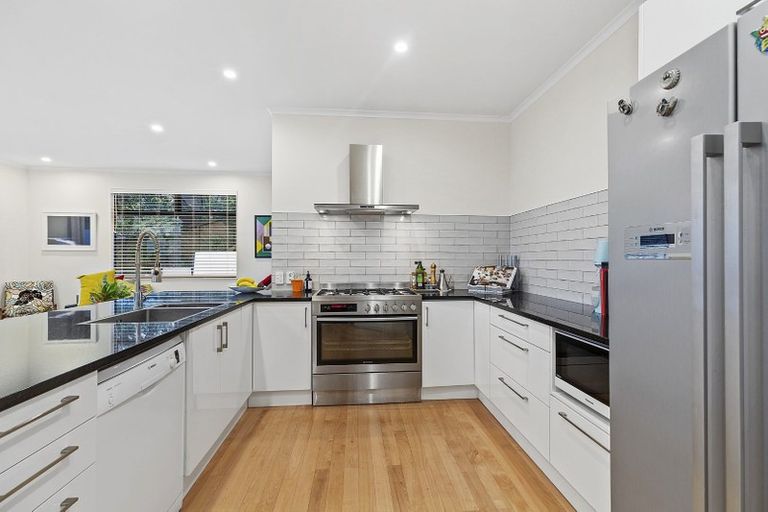 Photo of property in 90 Volga Street, Island Bay, Wellington, 6023