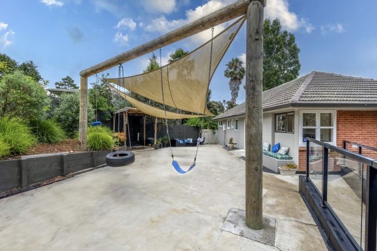 Photo of property in 83 Ridge Road, Howick, Auckland, 2014