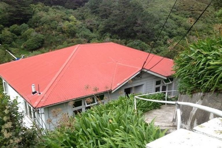 Photo of property in 15 Mount Pleasant Road, Aro Valley, Wellington, 6012