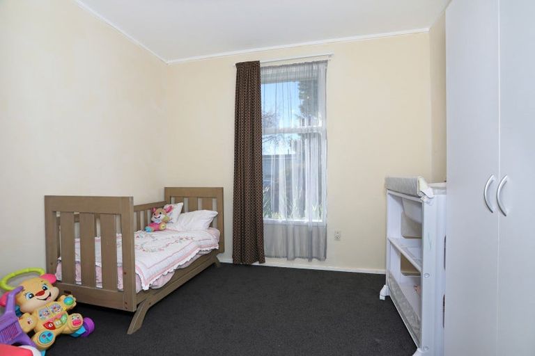 Photo of property in 9 Meads Place, Bulls, 4818