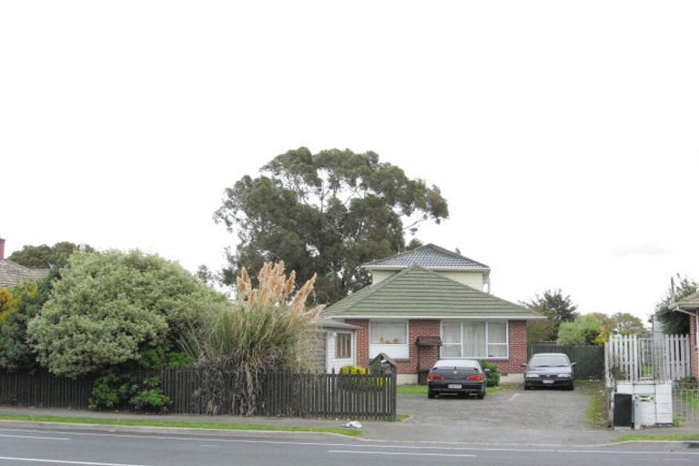 Photo of property in 26 Curletts Road, Sockburn, Christchurch, 8042