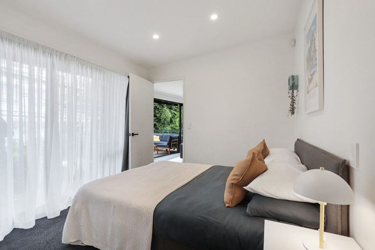 Photo of property in 26 Arataki Views Way, Glen Eden, Auckland, 0602