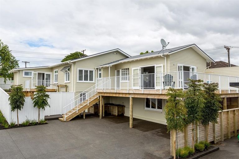 Photo of property in 60 Brois Street, Frankleigh Park, New Plymouth, 4310