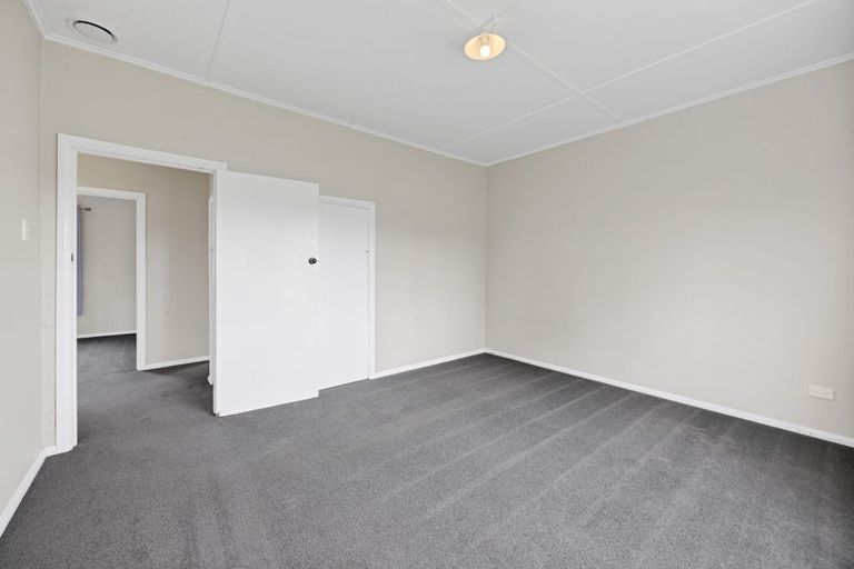 Photo of property in 20 Riemenschneider Street, Manaia, 4612