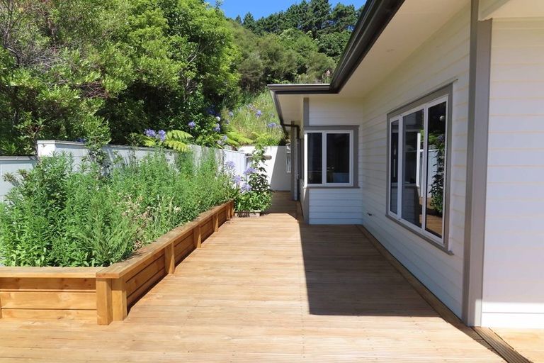 Photo of property in 8 Mccarthy Grove, Clouston Park, Upper Hutt, 5018