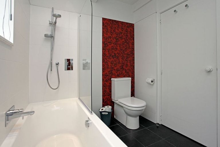 Photo of property in 26 Seamount Terrace, Mount Pleasant, Christchurch, 8081