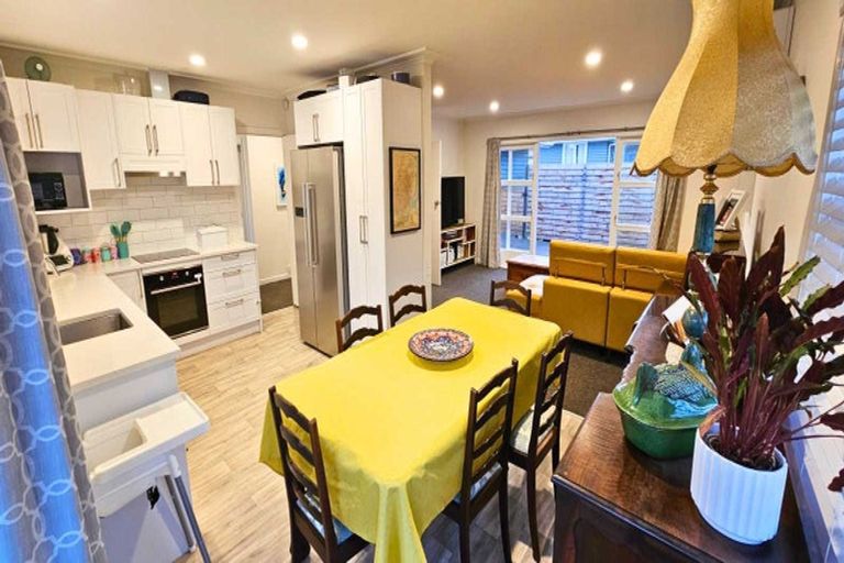 Photo of property in 30b Birdwood Road, Pukekohe, 2120