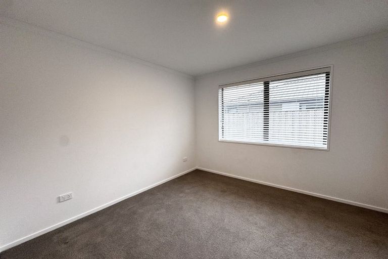 Photo of property in 5 Chambers Avenue, Woodend, 7610