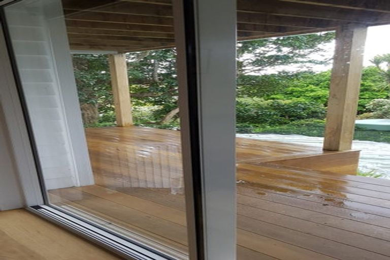 Photo of property in 56 Codrington Crescent, Mission Bay, Auckland, 1071