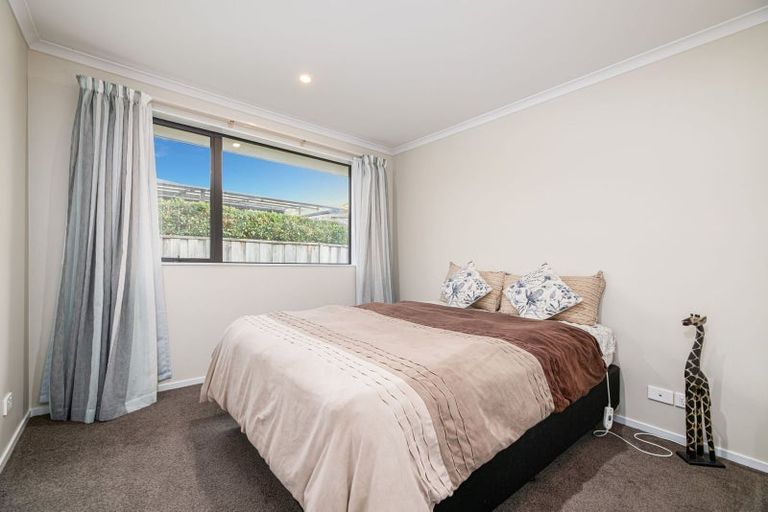 Photo of property in 12 Turpin Road, Riverhead, 0820