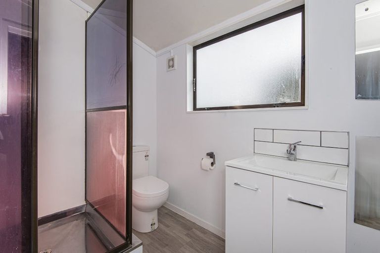 Photo of property in 12 Takahe Street, Tikipunga, Whangarei, 0112