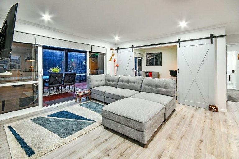 Photo of property in 2 Peacock Place, Pokeno, 2402