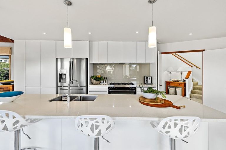 Photo of property in 1 Lagoon Way, Omaha, 0986