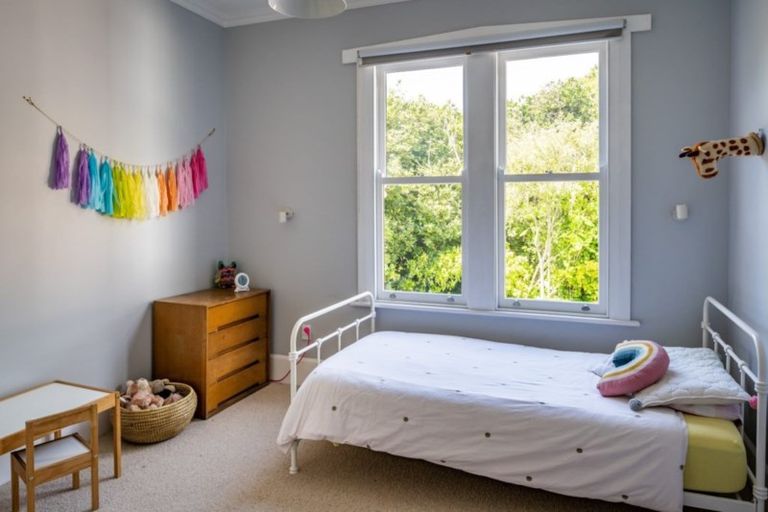 Photo of property in 164 Paremata Road, Paremata, Porirua, 5024