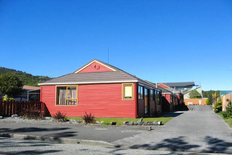 Photo of property in 37 Cowper Street, Greymouth, 7805