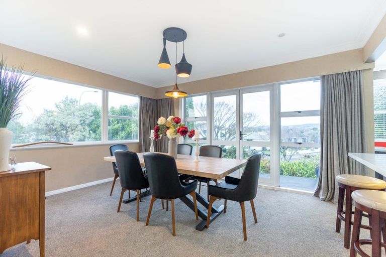 Photo of property in 1 Wigan Place, Hokowhitu, Palmerston North, 4410