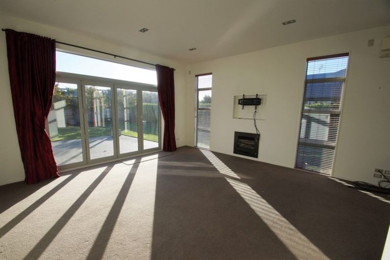 Photo of property in 19 Mariposa Crescent, Aidanfield, Christchurch, 8025