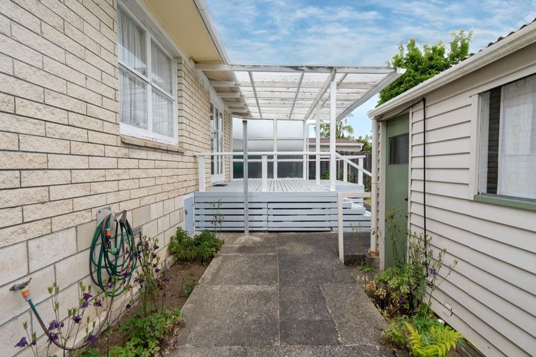 Photo of property in 30 Macmurdo Avenue, Glenview, Hamilton, 3206